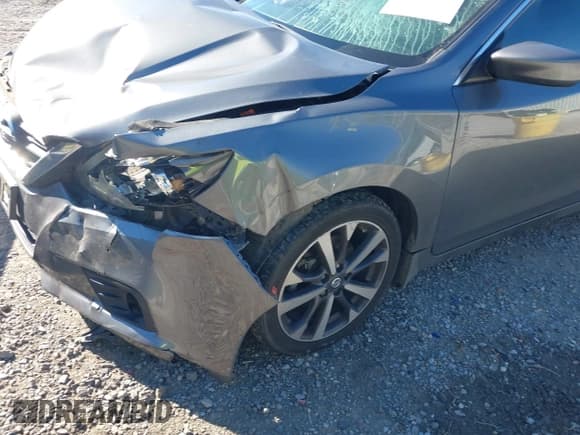 ✅ 2017 Nissan Altima S • VIN: 1N4AL3AP8HN305436 • Lot: 43522626. Listed on IAAI with Not provided. Free auction sales archive from the USA and detailed vehicle history report at DreamBid. Image 13.