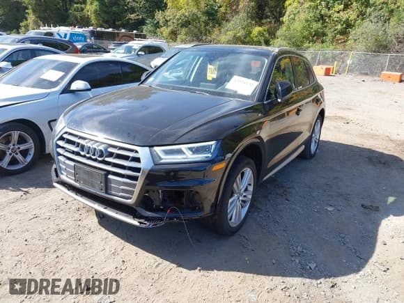✅ 2020 Audi Q5 Premium Plus • VIN: WA1BNAFY9L2058818 • Lot: 43354232. Wystawiony na IAAI z przebiegiem 116 604 mil. Bezpłatny archiwum sprzedaży aukcyjnych z USA i szczegółowy raport historii pojazdu na DreamBid. Zdjęcie 2.