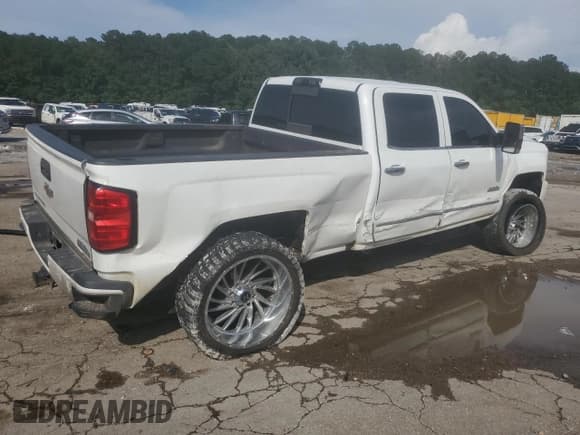 ✅ 2015 Chevrolet Silverado 2500HD High Country • VIN: 1GC1KXE82FF665056 • Lot: 61445905. Listed on Copart with 186,061 mi. Free auction sales archive from the USA and detailed vehicle history report at DreamBid. Image 3.