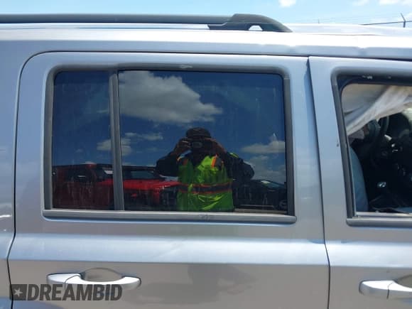 ✅ 2015 Jeep Patriot Sport • VIN: 1C4NJPBB9FD349900 • Lot: 42981874. Listed on IAAI with Not provided. Free auction sales archive from the USA and detailed vehicle history report at DreamBid. Image 8.