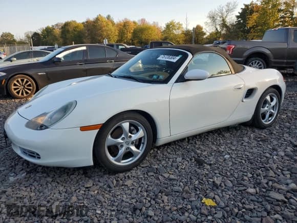 ✅ 2002 Porsche Boxster • VIN: WP0CA29802U625055 • Lot: 75728304. Wystawiony na Copart z przebiegiem 60 531 mil. Bezpłatny archiwum sprzedaży aukcyjnych z USA i szczegółowy raport historii pojazdu na DreamBid. Zdjęcie 1.