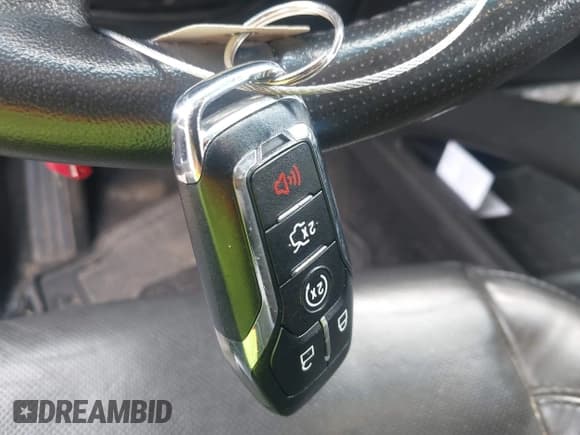 ✅ 2013 Lincoln MKZ • VIN: 3LN6L2JK8DR822706 • Lot: 42653739. Listed on IAAI with 76,543 mi. Free auction sales archive from the USA and detailed vehicle history report at DreamBid. Image 11.