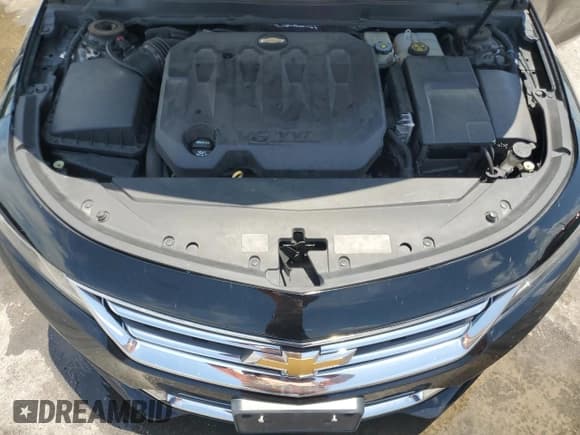 ✅ 2018 Chevrolet Impala LT • VIN: 2G1105S39J9108206 • Лот: 57596115. Опубликован ранее на Copart с пробегом 124 270 миль. Бесплатный доступ к архиву аукционных продаж из США и подробный отчёт об истории автомобиля на DreamBid. Изображение 11.