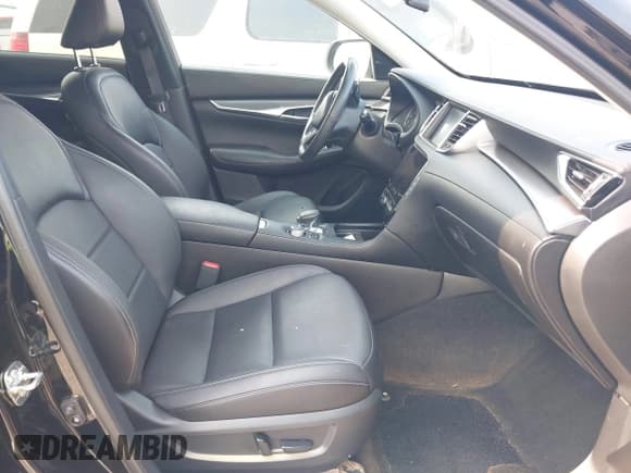 ✅ 2022 Infiniti QX50 Pure • VIN: 3PCAJ5AB2NF109454 • Lot: 42396613. Wystawiony na IAAI z przebiegiem 47 684 mil. Bezpłatny archiwum sprzedaży aukcyjnych z USA i szczegółowy raport historii pojazdu na DreamBid. Zdjęcie 5.