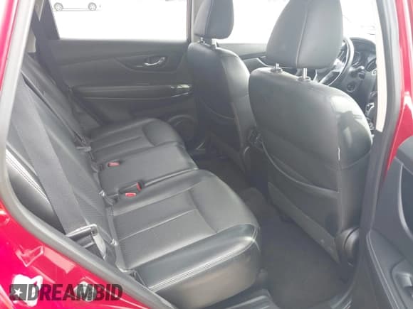 ✅ 2017 Nissan Rogue SV • VIN: JN8AT2MT3HW392531 • Lot: 42700100. Listed on IAAI with 182,730 mi. Free auction sales archive from the USA and detailed vehicle history report at DreamBid. Image 8.