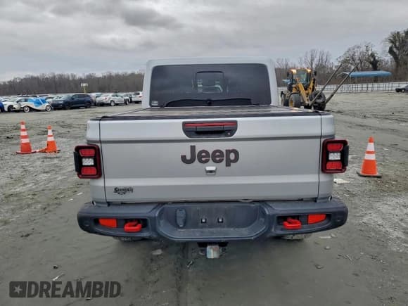 ✅ 2022 Jeep Gladiator Rubicon • VIN: 1C6JJTBG2NL102278 • Lot: 92023265. Wystawiony na Copart z przebiegiem 17 125 mil. Bezpłatny archiwum sprzedaży aukcyjnych z USA i szczegółowy raport historii pojazdu na DreamBid. Zdjęcie 6.