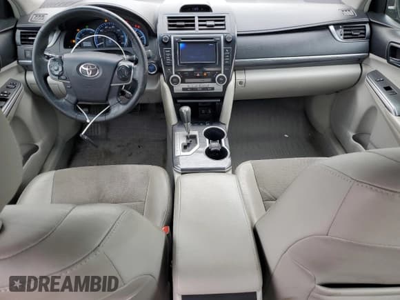 ✅ 2012 Toyota Camry XLE • VIN: 4T1BD1FK2CU025406 • Lot: 92195675. Listed on Copart with 109,651 mi. Free auction sales archive from the USA and detailed vehicle history report at DreamBid. Image 8.