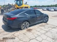 ✅ 2020 Nissan Altima SL • VIN: 1N4BL4EW2LN308403 • Lot: 42553330. Wystawiony na IAAI z przebiegiem 98 640 mil. Bezpłatny archiwum sprzedaży aukcyjnych z USA i szczegółowy raport historii pojazdu na DreamBid. Zdjęcie 4.