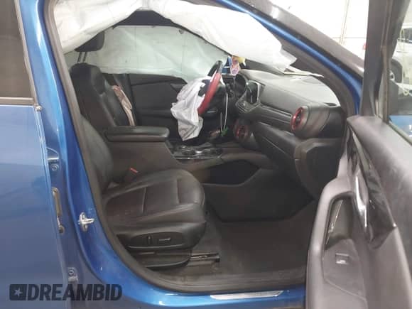 2020 Chevrolet Blazer RS z VIN 3GNKBERS6LS727071, wystawiony jako IAAI lot #43191668 z przebiegiem 69 556 mil mil oraz . Historia ofert i sprzedaży dostępna na DreamBid. Obrazek 4.