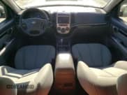 ✅ 2012 Hyundai Santa Fe GLS • VIN: 5XYZGDAB1CG162535 • Lot: 79842324. Listed on Copart with 174,959 mi. Free auction sales archive from the USA and detailed vehicle history report at DreamBid. Image 8.