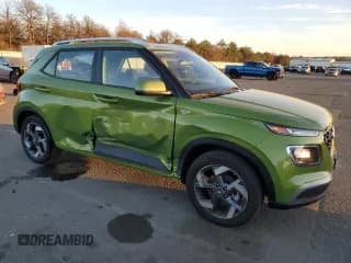 ✅ 2024 Hyundai Venue SEL • VIN: KMHRC8A34RU283882 • Lot: 79276904. Wystawiony na Copart z przebiegiem 5 170 mil. Bezpłatny archiwum sprzedaży aukcyjnych z USA i szczegółowy raport historii pojazdu na DreamBid. Zdjęcie 4.