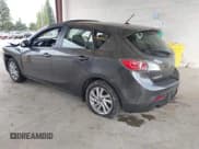 ✅ 2013 Mazda 3 i Touring • VIN: JM1BL1LP8D1738868 • Лот: 43429636. Опубликован ранее на IAAI с пробегом 96 997 миль. Бесплатный доступ к архиву аукционных продаж из США и подробный отчёт об истории автомобиля на DreamBid. Изображение 3.
