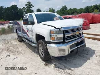 ✅ 2015 Chevrolet Silverado 2500HD • VIN: 1GB2KUEG7FZ526215 • Lot: 42667612. Wystawiony na IAAI z przebiegiem 257 944 mil. Bezpłatny archiwum sprzedaży aukcyjnych z USA i szczegółowy raport historii pojazdu na DreamBid. Zdjęcie 1.