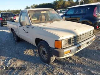 ✅ 1985 Toyota Pickup • VIN: JT4RN50R1F0084049 • Lot: 43890034. Listed on IAAI with 123,324 mi. Free auction sales archive from the USA and detailed vehicle history report at DreamBid. Image 1.