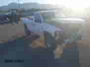 2008 Chevrolet Silverado 2500HD Work Truck z VIN 1GCHK24KX8E145291, wystawiony jako IAAI lot #43230874 z przebiegiem 202 593 mil mil oraz . Historia ofert i sprzedaży dostępna na DreamBid. Obrazek 1.