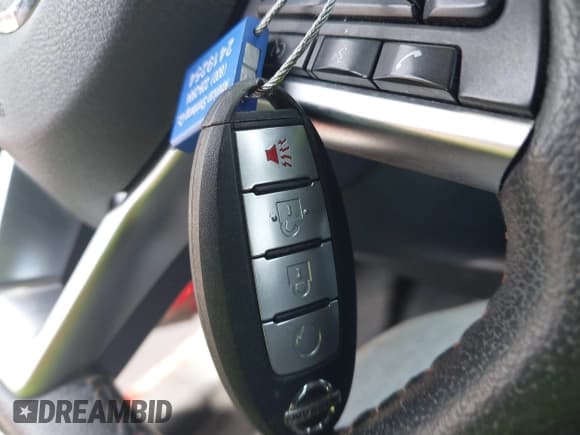 ✅ 2019 Nissan Kicks SV • VIN: 3N1CP5CU9KL558507 • Lot: 42483056. Wystawiony na IAAI z przebiegiem 100 376 mil. Bezpłatny archiwum sprzedaży aukcyjnych z USA i szczegółowy raport historii pojazdu na DreamBid. Zdjęcie 11.