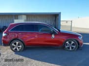 ✅ 2018 Mercedes-Benz GLC 300 • VIN: WDC0G4JB7JV089101 • Lot: 43564856. Wystawiony na IAAI z przebiegiem 101 293 mil. Bezpłatny archiwum sprzedaży aukcyjnych z USA i szczegółowy raport historii pojazdu na DreamBid. Zdjęcie 13.