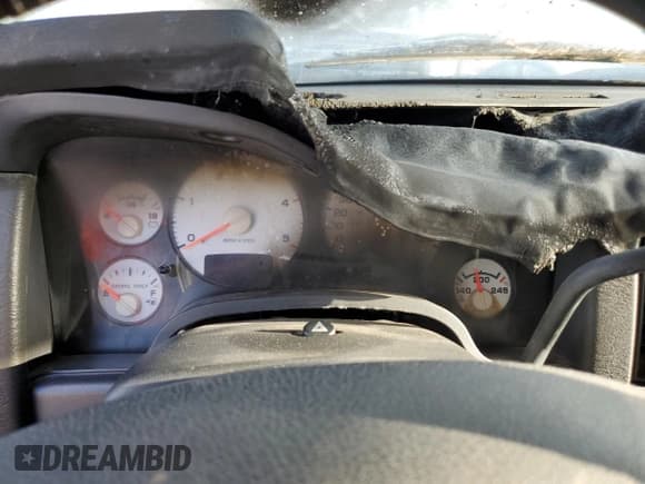 ✅ 2005 Dodge 2500 SLT • VIN: 3D7KR28C35G746329 • Lot: 84003625. Wystawiony na Copart z przebiegiem Nie podano. Bezpłatny archiwum sprzedaży aukcyjnych z USA i szczegółowy raport historii pojazdu na DreamBid. Zdjęcie 9.