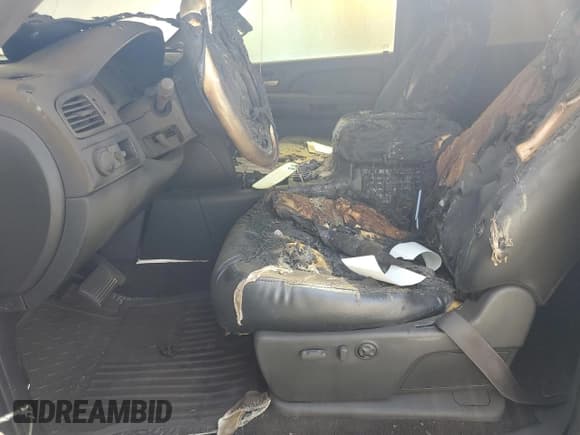 ✅ 2007 Chevrolet Silverado 1500 • VIN: 2GCFC13Y971539675 • Lot: 71448935. Listed on Copart with Not provided. Free auction sales archive from the USA and detailed vehicle history report at DreamBid. Image 7.