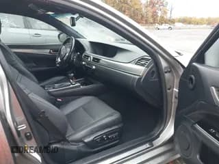 ✅ 2015 Lexus GS 350 • VIN: JTHCE1BL2FA008338 • Lot: 43545525. Wystawiony na IAAI z przebiegiem 131 391 mil. Bezpłatny archiwum sprzedaży aukcyjnych z USA i szczegółowy raport historii pojazdu na DreamBid. Zdjęcie 5.