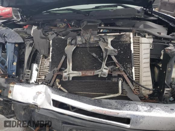 ✅ 2007 Chevrolet Silverado 2500HD LTZ • VIN: 1GCHK23607F547186 • Лот: 55034515. Опубликован ранее на Copart с пробегом 267 528 миль. Бесплатный доступ к архиву аукционных продаж из США и подробный отчёт об истории автомобиля на DreamBid. Изображение 11.