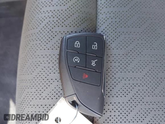 ✅ 2025 Chevrolet Equinox FWD LT • VIN: 3GNAXHEG4SL210411 • Lot: 43645753. Listed on IAAI with 11,544 mi. Free auction sales archive from the USA and detailed vehicle history report at DreamBid. Image 11.