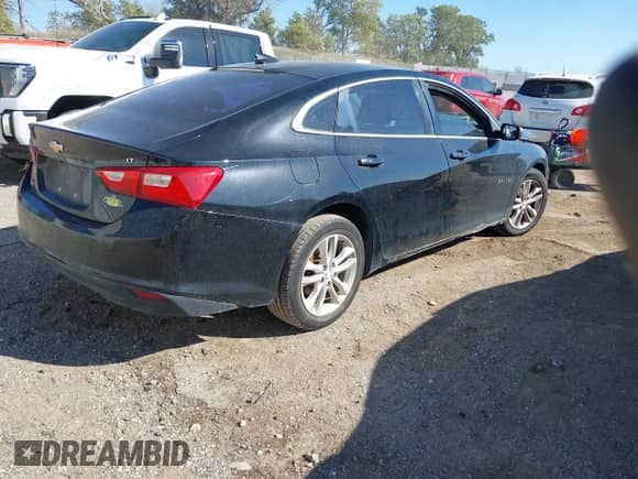 2016 Chevrolet Malibu LT with VIN 1G1ZE5ST2GF349044, listed as a IAAI auction lot 43472081 with 92,218 mi miles and . Bid and sale history available at DreamBid. Image 4.