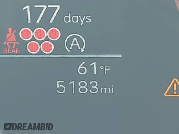 2025 Hyundai Santa Fe SEL z VIN 5NMP24GL0SH076658, wystawiony jako IAAI lot #43616886 z przebiegiem 5 183 mil mil oraz . Historia ofert i sprzedaży dostępna na DreamBid. Obrazek 15.