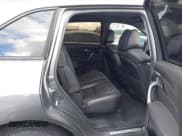 ✅ 2008 Acura MDX • VIN: 2HNYD28248H517554 • Lot: 43712017. Wystawiony na IAAI z przebiegiem 241 018 mil. Bezpłatny archiwum sprzedaży aukcyjnych z USA i szczegółowy raport historii pojazdu na DreamBid. Zdjęcie 8.