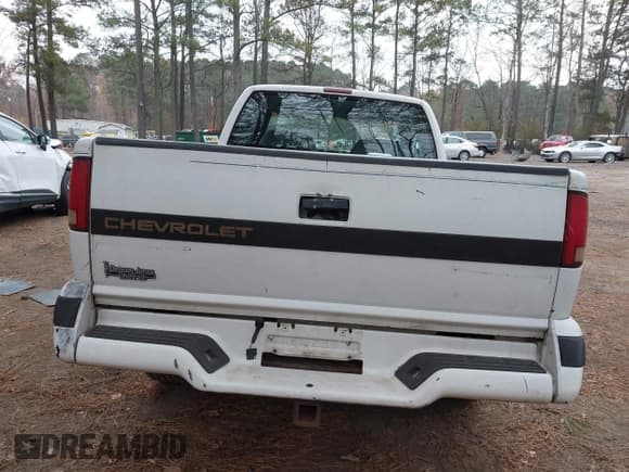 ✅ 1995 Chevrolet S-10 LS • VIN: 1GCCS19W6S8222261 • Лот: 43719949. Опубликован ранее на IAAI с пробегом 206 966 миль. Бесплатный доступ к архиву аукционных продаж из США и подробный отчёт об истории автомобиля на DreamBid. Изображение 16.