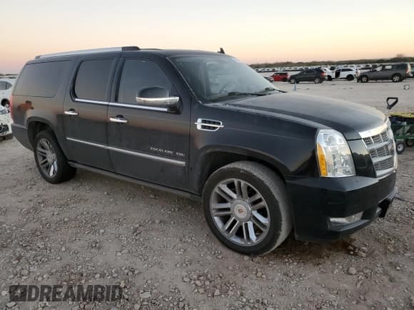 ✅ 2013 Cadillac Escalade ESV Platinum Edition • VIN: 1GYS3KEF4DR222867 • Лот: 87014874. Опубликован ранее на Copart с пробегом 189 707 миль. Бесплатный доступ к архиву аукционных продаж из США и подробный отчёт об истории автомобиля на DreamBid. Изображение 4.