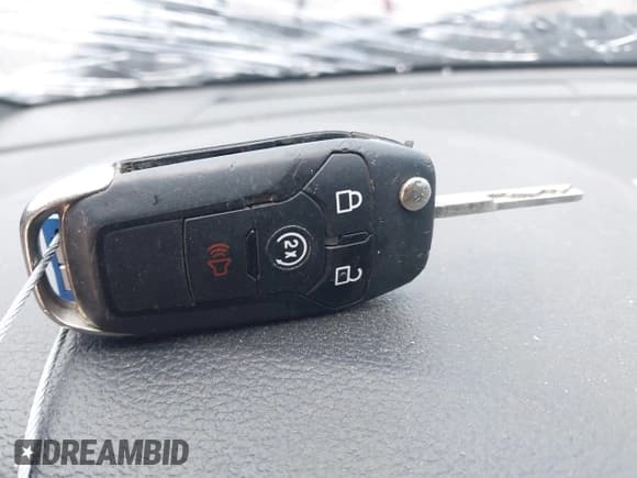 ✅ 2016 Ford F-150 XL • VIN: 1FTEW1CFXGFA08396 • Лот: 42493058. Опубликован ранее на IAAI с пробегом 94 532 миль. Бесплатный доступ к архиву аукционных продаж из США и подробный отчёт об истории автомобиля на DreamBid. Изображение 11.