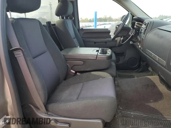 ✅ 2014 Chevrolet Silverado 2500HD LT • VIN: 1GC0KXCG0EF101300 • Lot: 89860795. Listed on Copart with 109,228 mi. Free auction sales archive from the USA and detailed vehicle history report at DreamBid. Image 10.