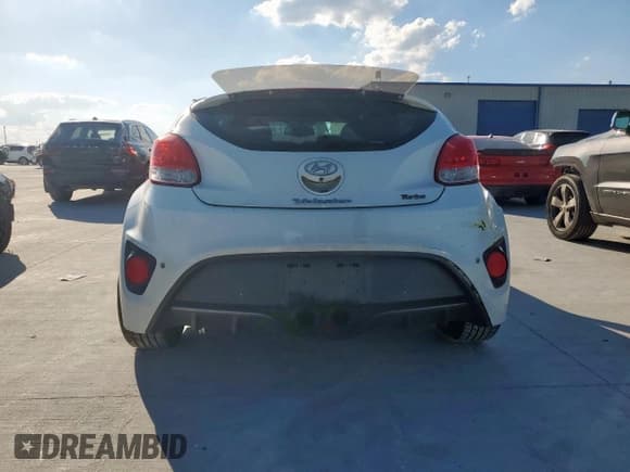 ✅ 2013 Hyundai Veloster Turbo • VIN: KMHTC6AE7DU082532 • Lot: 85542155. Wystawiony na Copart z przebiegiem 167 566 mil. Bezpłatny archiwum sprzedaży aukcyjnych z USA i szczegółowy raport historii pojazdu na DreamBid. Zdjęcie 6.