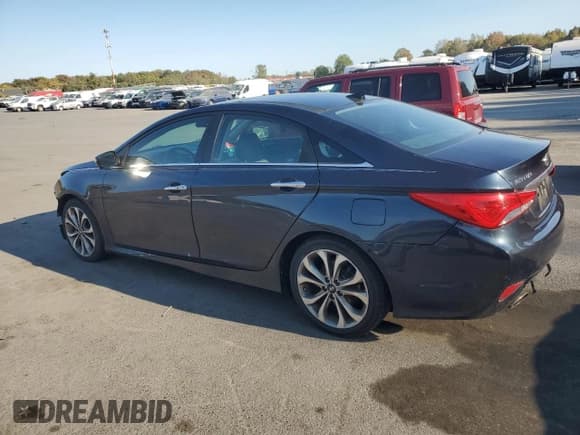 ✅ 2014 Hyundai Sonata Limited • VIN: 5NPEC4AB1EH900582 • Lot: 75045194. Listed on Copart with 70,028 mi. Free auction sales archive from the USA and detailed vehicle history report at DreamBid. Image 2.