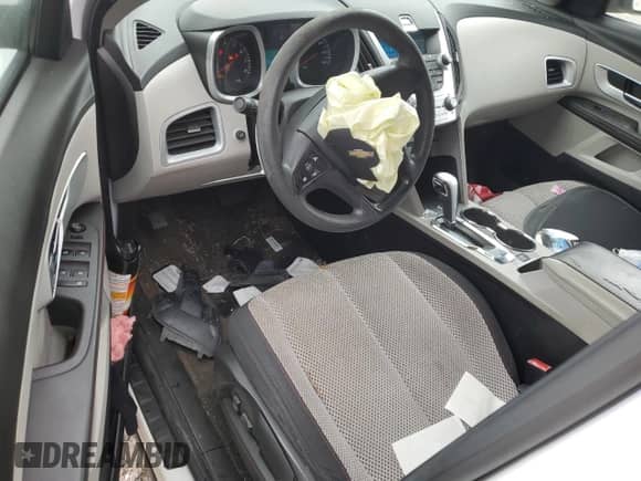 2010 Chevrolet Equinox 1LT z VIN 2CNALDEWXA6219858, wystawiony jako Copart lot #84550665 z przebiegiem 205 017 mil mil oraz Szkoda całkowita • Salvage title. Historia ofert i sprzedaży dostępna na DreamBid. Obrazek 8.