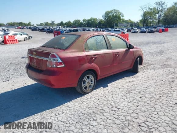 ✅ 2010 Chevrolet Aveo 1LT • VIN: KL1TD5DE5AB094247 • Lot: 43304850. Listed on IAAI with Not provided. Free auction sales archive from the USA and detailed vehicle history report at DreamBid. Image 4.