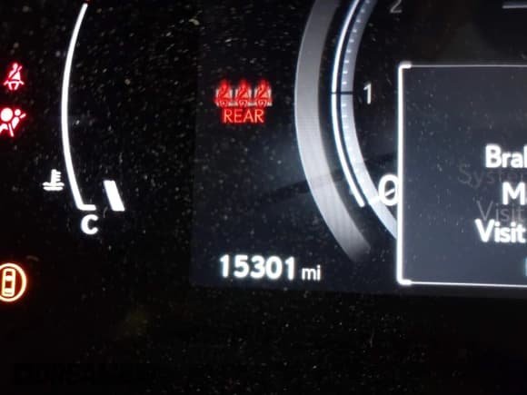 ✅ 2024 Lexus RX 350 • VIN: 2T2BAMCA8RC067896 • Lot: 42329287. Wystawiony na IAAI z przebiegiem 15 301 mil. Bezpłatny archiwum sprzedaży aukcyjnych z USA i szczegółowy raport historii pojazdu na DreamBid. Zdjęcie 15.