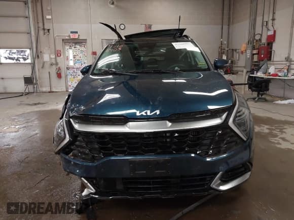 ✅ 2025 Kia Sportage SX-Prestige • VIN: KNDPXCDG9S7221402 • Lot: 43168903. Listed on IAAI with 6,843 mi. Free auction sales archive from the USA and detailed vehicle history report at DreamBid. Image 16.