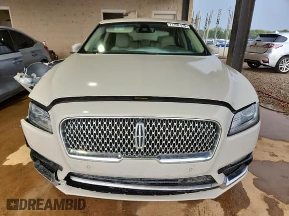 ✅ 2020 Lincoln Continental Standard • VIN: 1LN6L9PK3L5607560 • Лот: 71192175. Опубликован ранее на Copart с пробегом 69 429 миль. Бесплатный доступ к архиву аукционных продаж из США и подробный отчёт об истории автомобиля на DreamBid. Изображение 5.