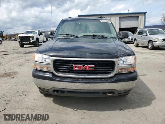 ✅ 2002 GMC Yukon XL SLT • VIN: 3GKFK16Z92G180260 • Лот: 51311895. Опубликован ранее на Copart с пробегом 208 622 миль. Бесплатный доступ к архиву аукционных продаж из США и подробный отчёт об истории автомобиля на DreamBid. Изображение 5.