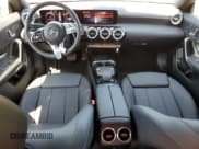 ✅ 2023 Mercedes-Benz CLA 250 • VIN: W1K5J4HB1PN413094 • Лот: 63036654. Опубликован ранее на Copart с пробегом 3 886 миль. Бесплатный доступ к архиву аукционных продаж из США и подробный отчёт об истории автомобиля на DreamBid. Изображение 8.