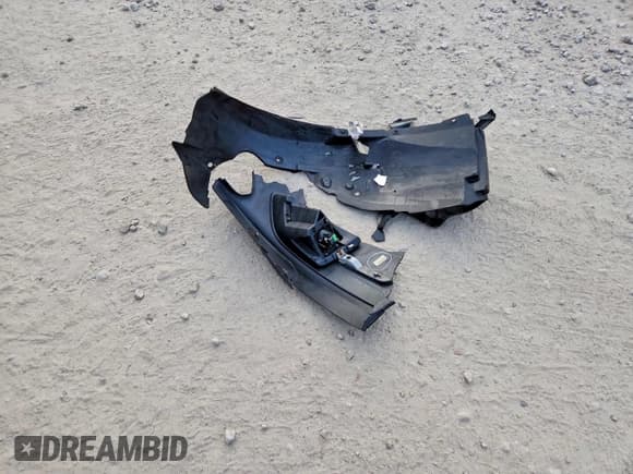 ✅ 2012 Ford Fusion Hybrid • VIN: 3FADP0L37CR202492 • Лот: 95933205. Опубликован ранее на Copart с пробегом 50 666 миль. Бесплатный доступ к архиву аукционных продаж из США и подробный отчёт об истории автомобиля на DreamBid. Изображение 12.