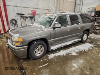✅ 2006 GMC Yukon XL • VIN: 1GKFK66U16J111388 • Lot: 95432955. Listed on Copart with 179,435 mi. Free auction sales archive from the USA and detailed vehicle history report at DreamBid. Image 1.
