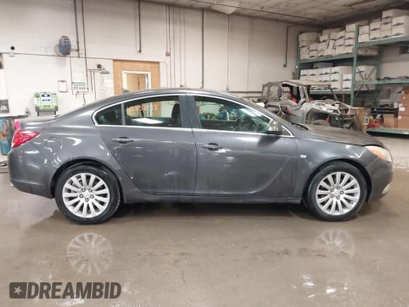 ✅ 2011 Buick Regal CXL Turbo TO2 • VIN: W04GW5EV2B1042594 • Lot: 42858138. Listed on IAAI with 93,654 mi. Free auction sales archive from the USA and detailed vehicle history report at DreamBid. Image 13.