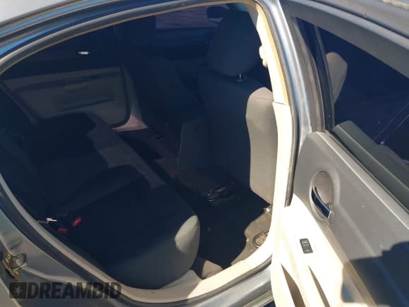 ✅ 2006 Dodge Charger • VIN: 2B3KA43G46H186119 • Лот: 43479641. Опубликован ранее на IAAI с пробегом 214 316 миль. Бесплатный доступ к архиву аукционных продаж из США и подробный отчёт об истории автомобиля на DreamBid. Изображение 8.