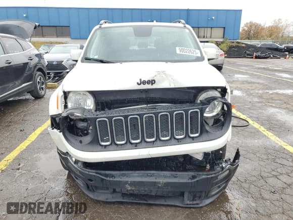 ✅ 2018 Jeep Renegade Latitude • VIN: ZACCJBBB7JPH12179 • Lot: 90022625. Listed on Copart with 57,038 mi. Free auction sales archive from the USA and detailed vehicle history report at DreamBid. Image 5.