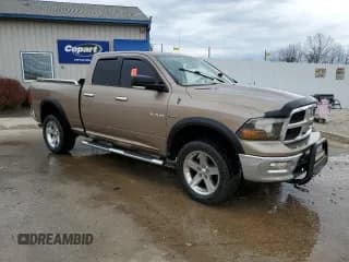 ✅ 2009 Dodge 1500 Laramie • VIN: 1D3HB18T49S763018 • Lot: 48915305. Wystawiony na Copart z przebiegiem Nie podano. Bezpłatny archiwum sprzedaży aukcyjnych z USA i szczegółowy raport historii pojazdu na DreamBid. Zdjęcie 4.