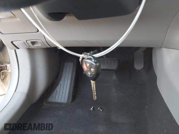 ✅ 2012 Toyota Corolla LE • VIN: 5YFBU4EE5CP062335 • Lot: 43355171. Listed on IAAI with 162,359 mi. Free auction sales archive from the USA and detailed vehicle history report at DreamBid. Image 11.