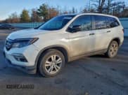 ✅ 2017 Honda Pilot LX • VIN: 5FNYF6H1XHB032601 • Lot: 94958345. Listed on Copart with 213,237 mi. Free auction sales archive from the USA and detailed vehicle history report at DreamBid. Image 1.